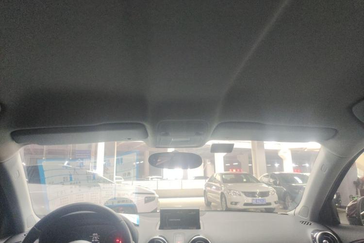 奥迪A1 2014款 30 TFSI Sportback时尚型局部细节22