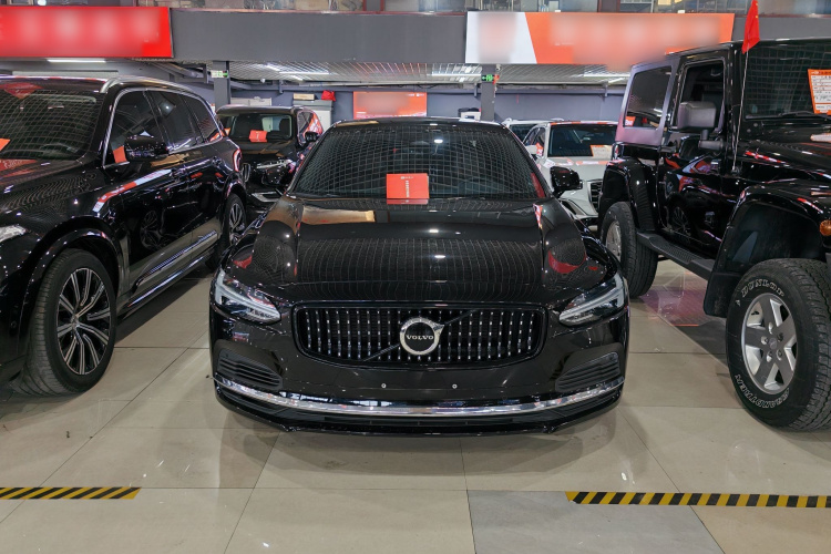 沃尔沃S90新能源 2023款 T8插电式混合动力 四驱长续航智逸豪华版车身外观6001