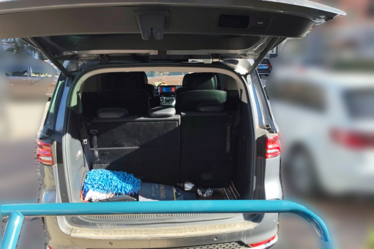 荣威iMAX8 2021款 400TGI Supreme系列尊荣版中控内饰23