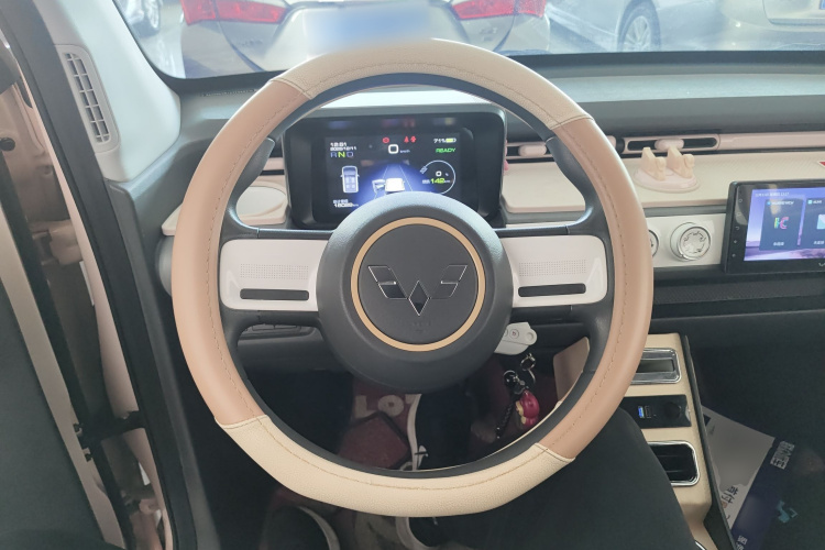 五菱汽车 宏光MINIEV 2022款 GAMEBOY 200km 玩咖款 磷酸铁锂中控内饰13