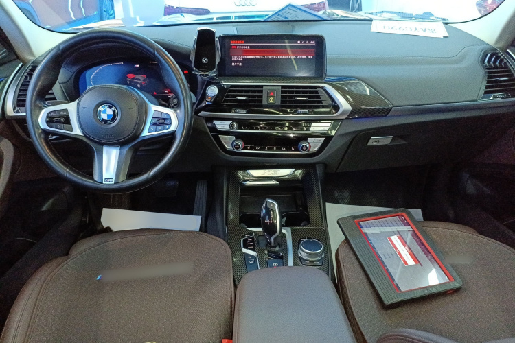 宝马X3 2021款 改款 xDrive28i 豪华套装中控内饰12