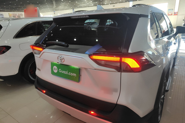 丰田 RAV4荣放 2023款 2.0L CVT四驱探险Plus版车身外观6