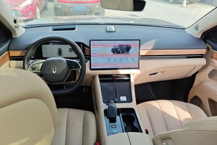 鸿蒙智行 问界M7 2022款 1.5T 后驱舒适版中控内饰12