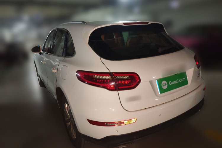 众泰SR9 2017款 2.0T 自动极致之光版车身外观6003