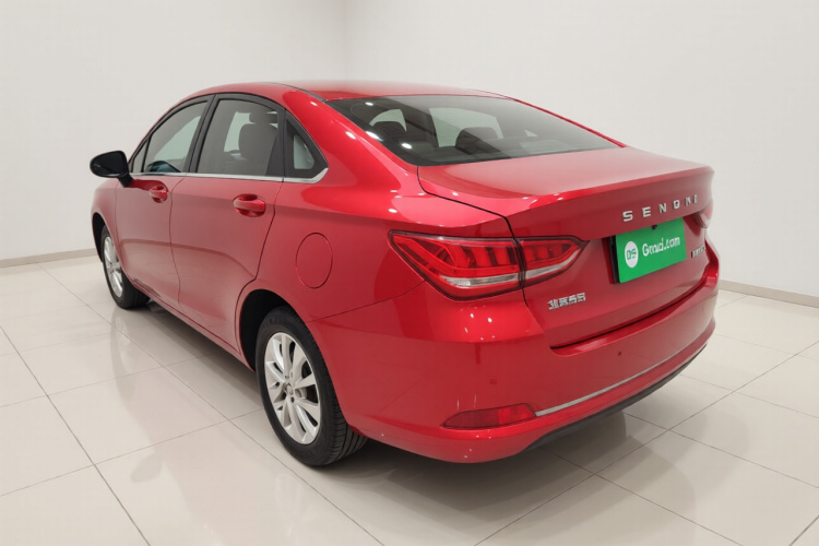 北京汽车 绅宝D50 2019款 1.5L 手动豪华版 国VI车身外观5