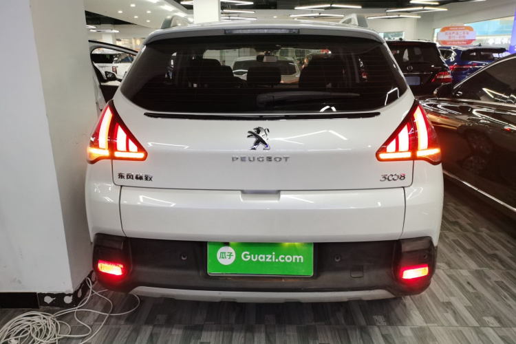 标致3008 2016款 2.0L 自动经典版车身外观6004