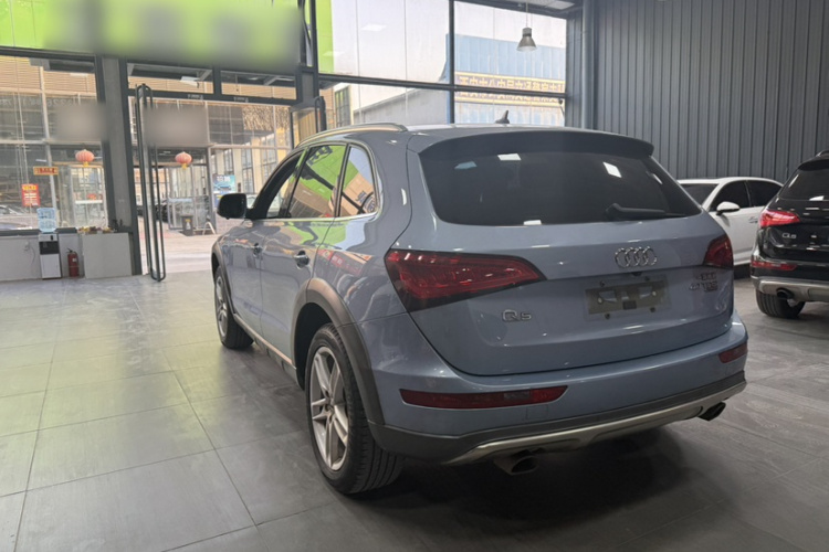 奥迪Q5 2017款 Plus 40 TFSI 舒适型车身外观6004