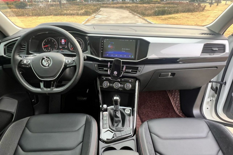 大众 探岳 2019款 征途版 280TSI 两驱豪华型 国VI中控内饰7003