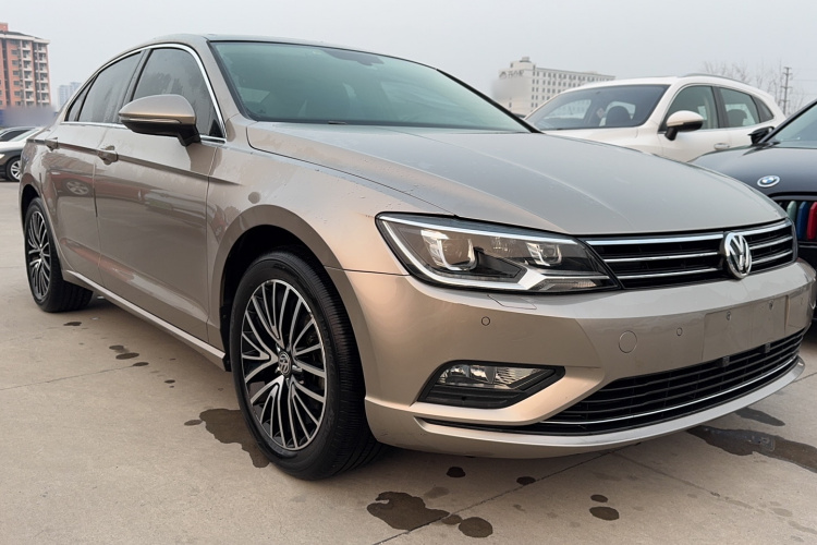 大众 凌渡 2017款 280TSI DSG豪华版车身外观6002