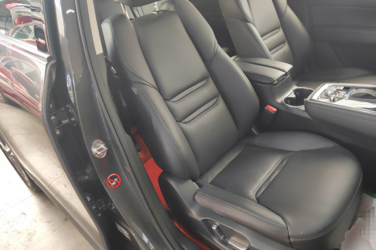 马自达CX-8 2019款 2.5L 两驱尊贵型局部细节41