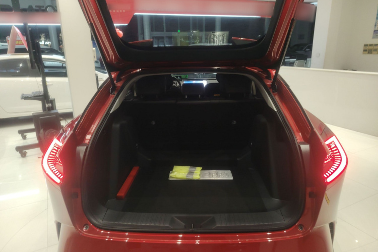 丰田bZ5 2025款 550 PRO智行版局部细节23