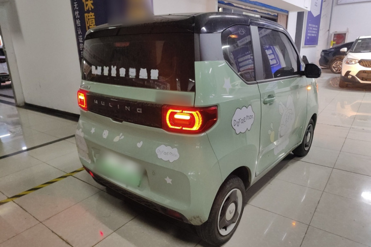 五菱汽车 宏光MINIEV 2021款 马卡龙臻享款 磷酸铁锂车身外观7