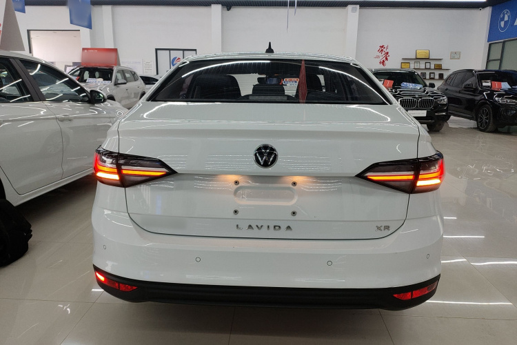 大众 朗逸 2023款 新锐 1.5L 自动新逸版车身外观6