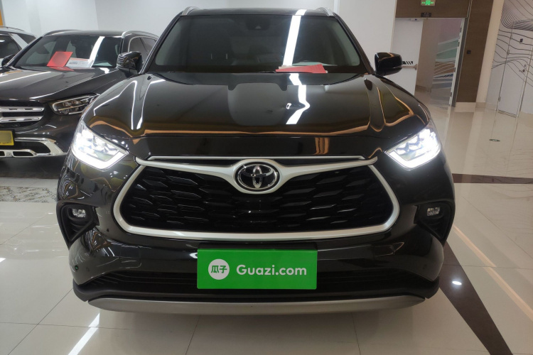 丰田 汉兰达 2022款 380T 四驱尊贵版 7座车身外观2