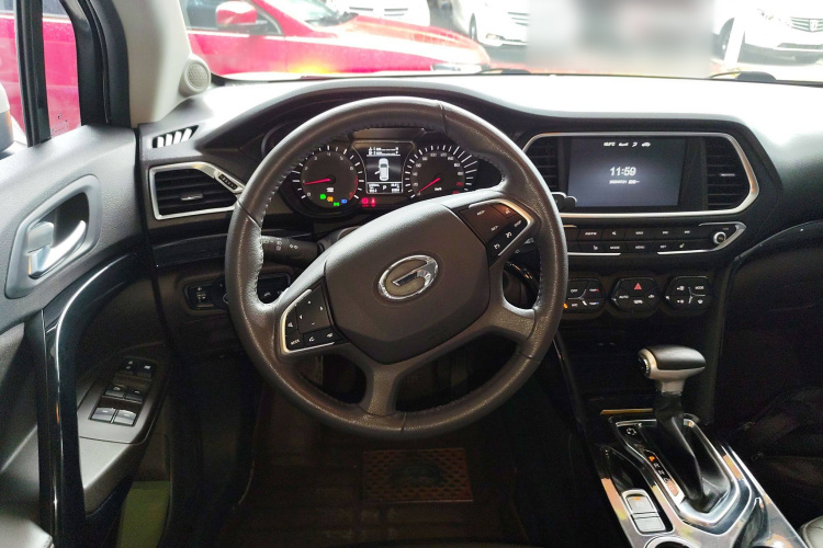 广汽传祺 传祺GS4 2017款 235T 自动两驱豪华智联版中控内饰13