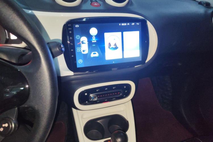 smart forfour 2016款 1.0L 52千瓦灵动版局部细节16