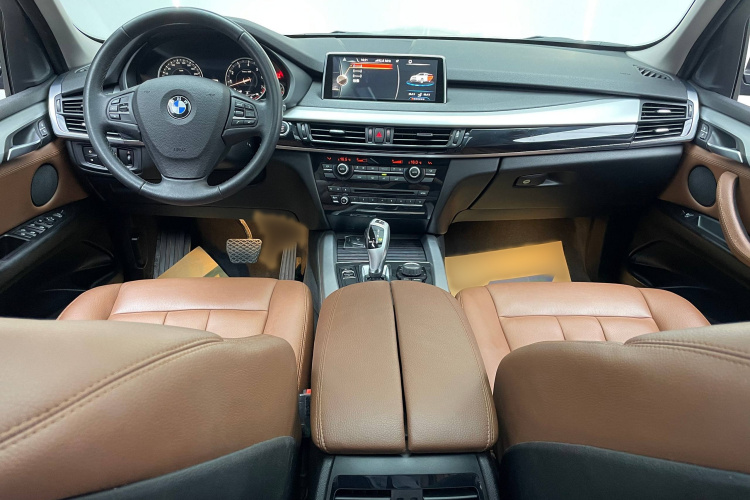 宝马X5（平行进口）中控内饰7001