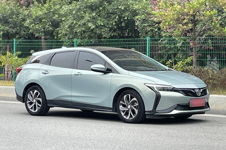 别克 微蓝6 2022款 插电混动 互联智慧型车身外观6003