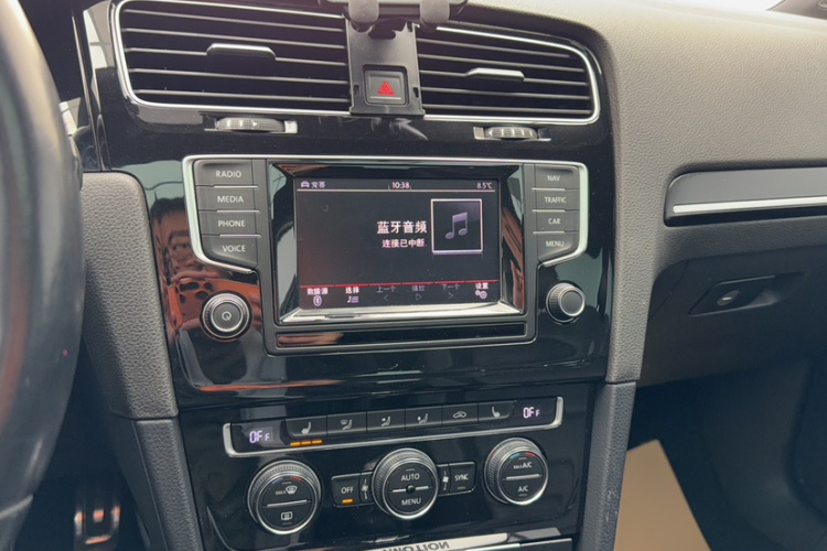 大众 高尔夫(进口) 2015款 2.0TSI R中控内饰7009