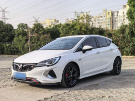 别克 威朗 2019款 两厢GS 20T 双离合豪华型