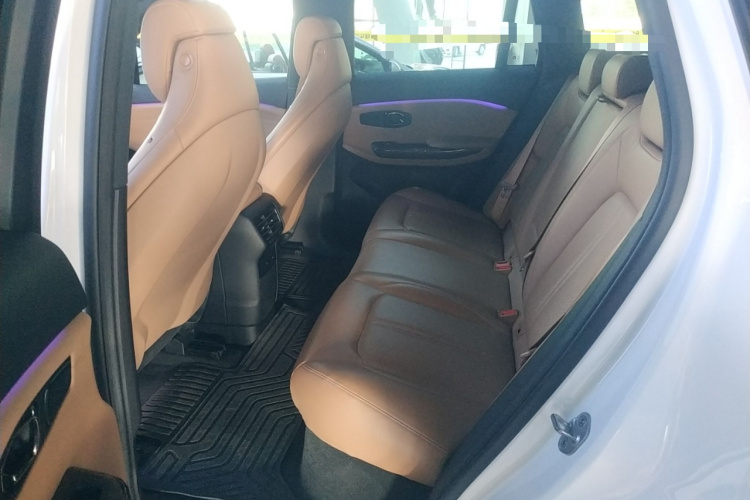 蔚来ES6 2020款 455KM 运动版中控内饰7004