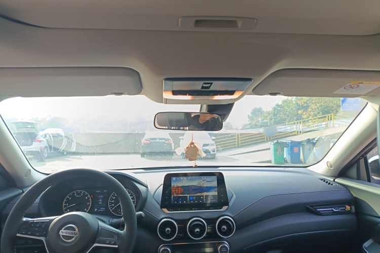 日产 轩逸 2021款 1.6L XL CVT悦享版中控内饰22