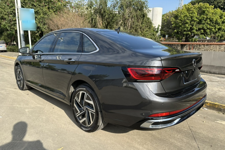 大众 速腾 2023款 300TSI DSG超越版车身外观6002