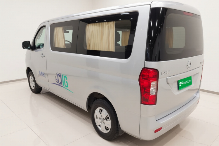 长安凯程 长安睿行M60 2023款 1.6L CNG舒适型客车6座车身外观5