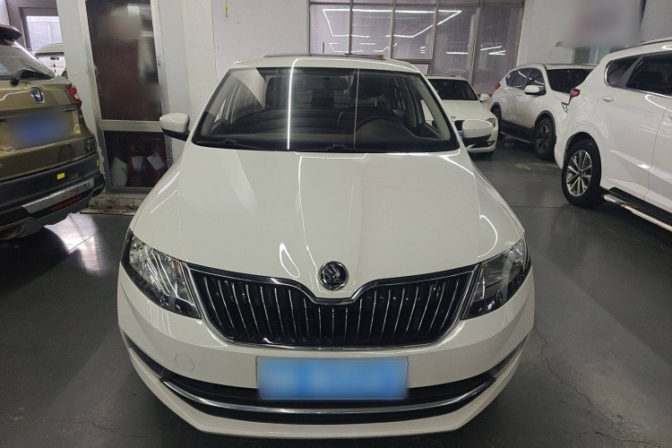 斯柯达 昕锐 2019款 1.5L 自动舒适版 国VI车身外观6001