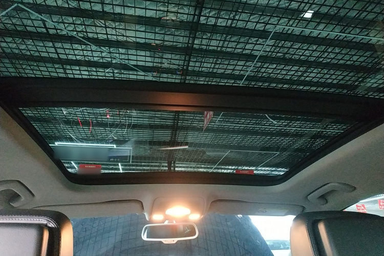 奥迪A6L 2015款 35 FSI quattro 舒适型中控内饰22