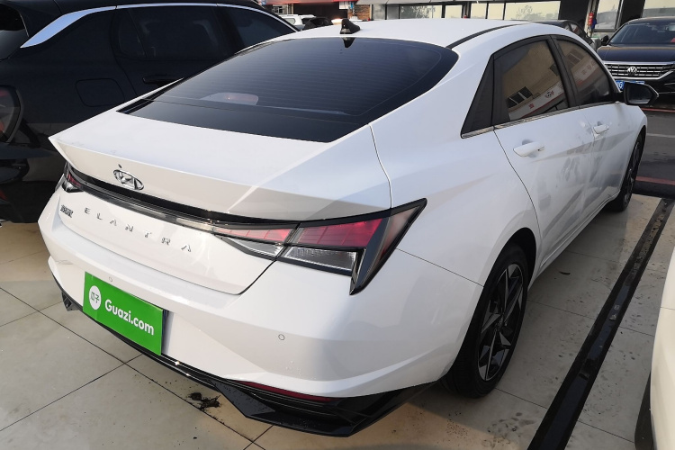 现代 伊兰特 2022款 1.5L CVT GLX精英版车身外观7