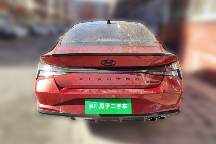 现代 伊兰特 2022款 240TGDi DCT TOP旗舰版车身外观6