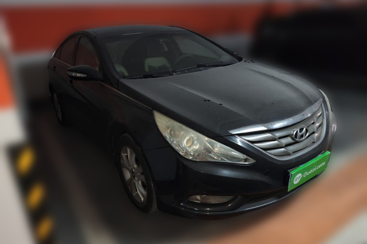 现代 索纳塔 2011款 2.0L 自动时尚版车身外观6002