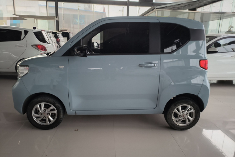 五菱汽车 宏光MINIEV 2020款 自在款 三元锂车身外观4