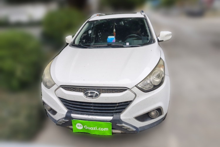 北京现代ix35 2012款 2.0L 自动两驱精英版GLS车身外观6001