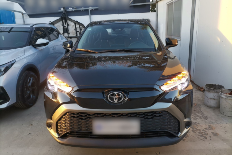 丰田 锋兰达 2024款 2.0L CVT豪华版车身外观2