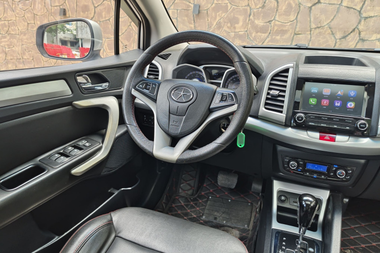 江汽集团 瑞风S3 2016款 1.5L CVT豪华智能尊享版中控内饰7007