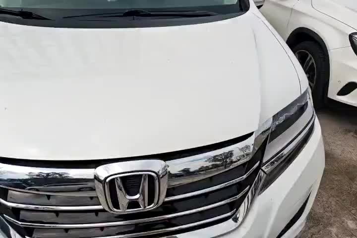 本田 艾力绅 2016款 2.4L 豪华版实拍1