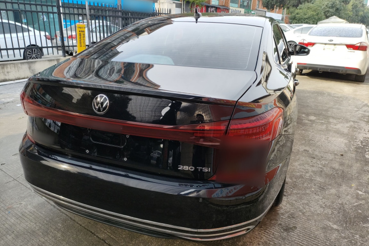 大众 帕萨特 2022款 280TSI 商务版车身外观7