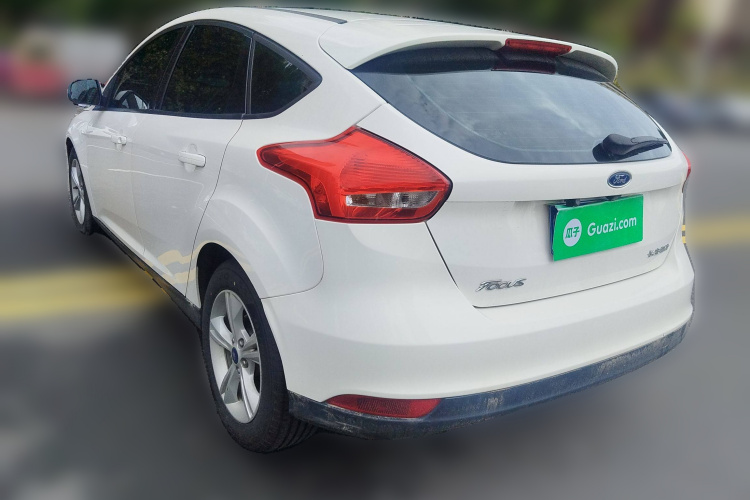 福特 福克斯 2018款 两厢经典 1.6L 自动舒适型智行版车身外观6003