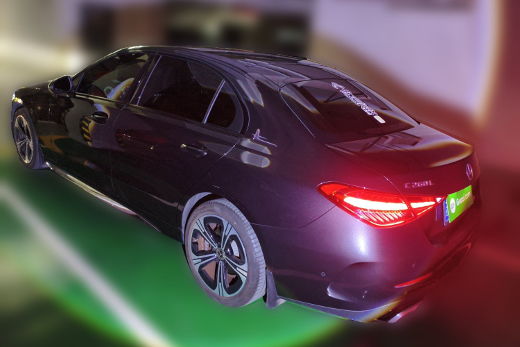 奔驰C级 2022款 改款 C 260 L 皓夜运动版车身外观5