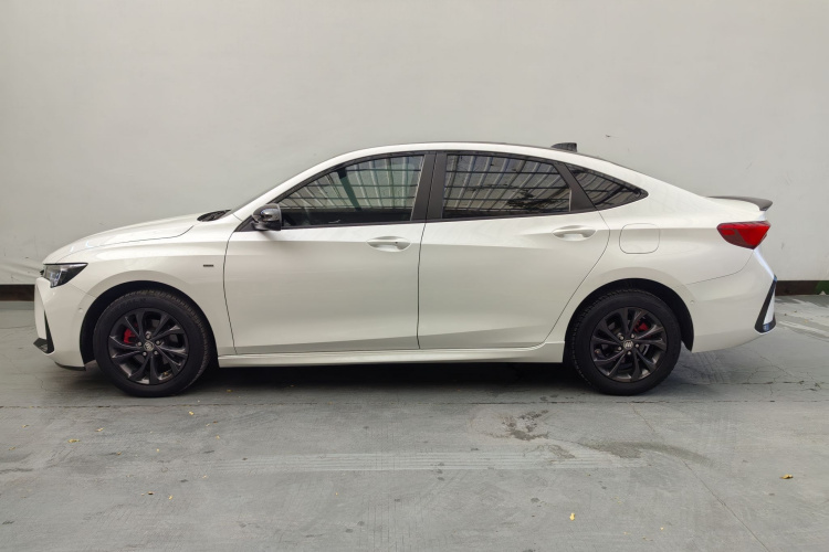 别克 威朗 2023款 Pro GS 疾风版车身外观6015