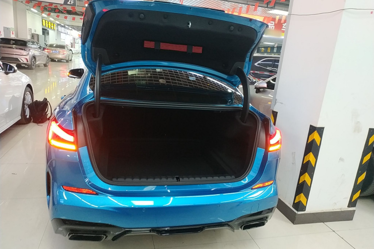 宝马2系(进口) 2021款 225i 四门轿跑车 M运动套装机舱底盘23