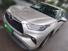 丰田 汉兰达 2024款 2.5L智能电混双擎四驱精英版 7座