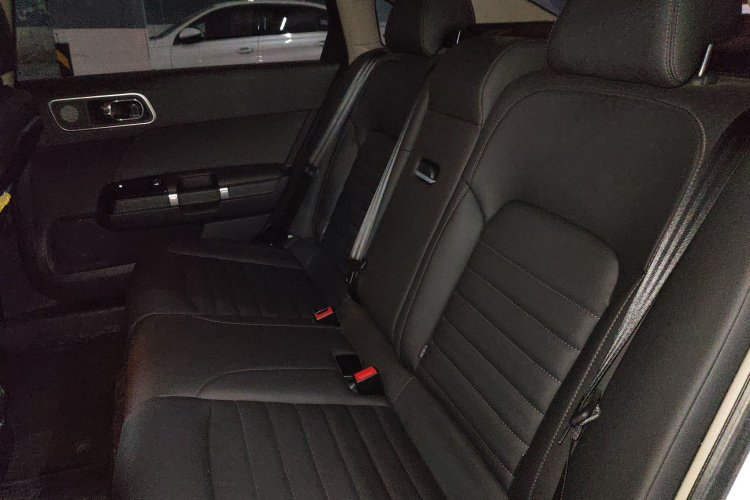 雪铁龙C6 2021款 400THP 舒适版中控内饰21