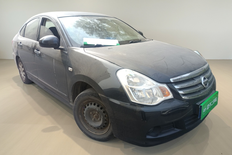 日产 轩逸 2016款 经典 1.6XE 手动舒适版车身外观3