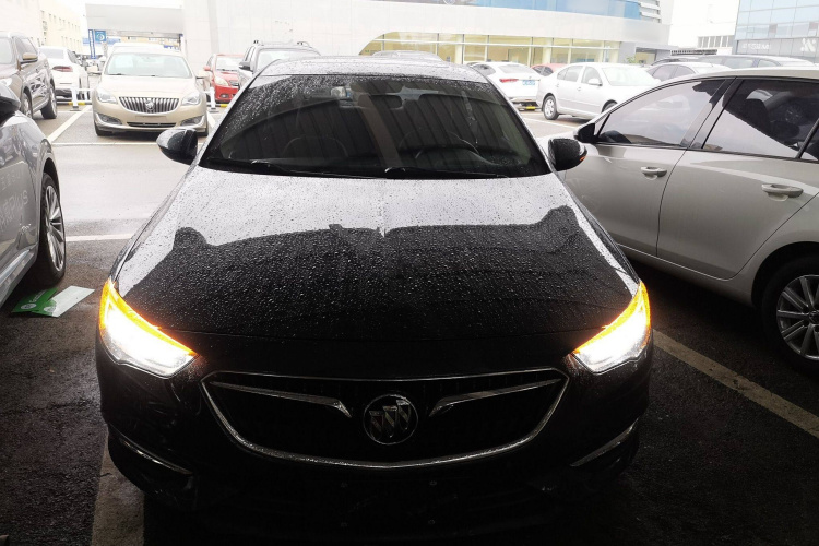 别克 君威 2019款 28T 尊享型 国VI车身外观2