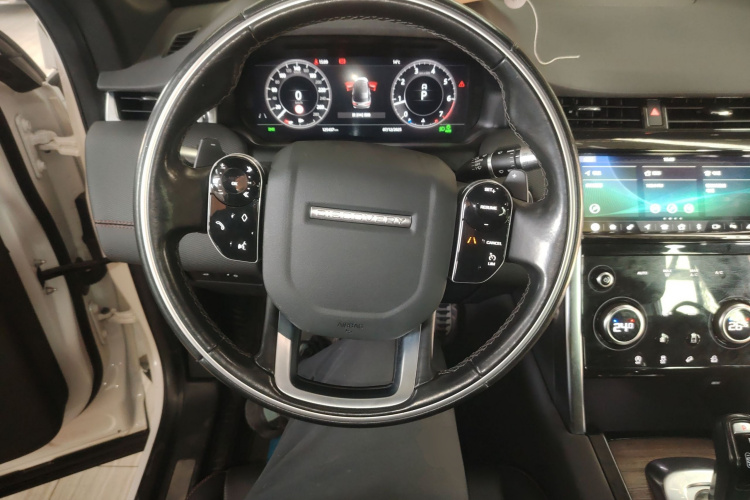 路虎 发现运动版 2020款 249PS R-Dynamic 性能版中控内饰13