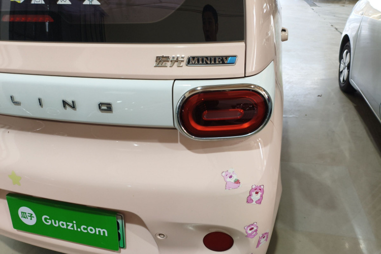 五菱汽车 宏光MINIEV 2024款 第三代 215km 进阶版车身外观9