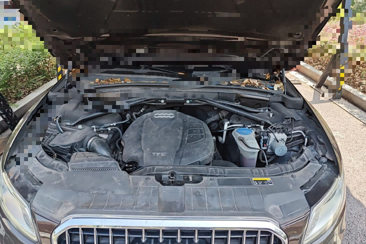 奥迪Q5 2015款 40 TFSI 进取型局部细节24